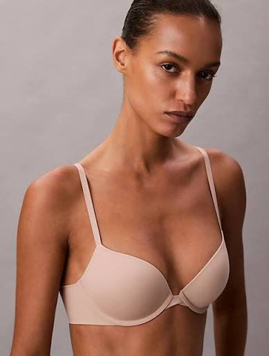 Women’s Plunge Bra – Stylish Low-Cut Design & Comfortable Fit